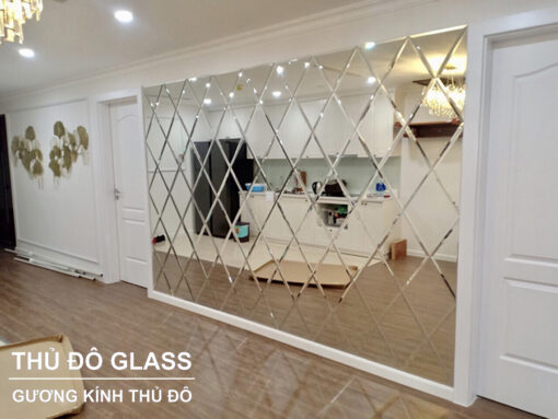 Gương soi trang trí phòng khách, kính thủy ốp tường